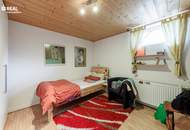 Modernisiertes Traumhaus mit schönem Garten in ruhiger Lage