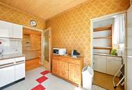 GROßZÜGIGE LIEGENSCHAFT MIT GARTEN, TERRASSEN, & GARAGEN - HOME OFFICE UND WOHNEN UNTER EINEM DACH!