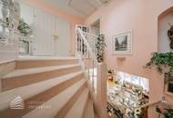 Beeindruckende Villa mit gepflegtem Garten und Pool als Investment