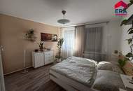 Hausbrunn - Rustikales Häuschen mit Garten, Werkstatt und Nebengebäude!