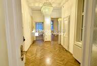 Klimatisierte 4,5-Zimmer-Altbauwohnung in zentraler Lage nahe Alois-Drasche-Park