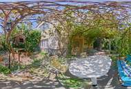 Unverbaubaure Sonnenhanglage: Erwecken Sie diese 60er-Jahre Villa zu neuem Leben