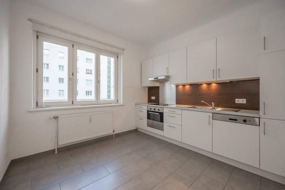 TOP LAGE! 3-Zimmer-Wohnung + separate Küche (am Schottenring) - ab sofort verfügbar!, Wohnung-miete, 1.849,85,€, 1010 Wien 1., Innere Stadt