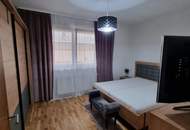 LIEBEVOLLER BUNGALOW MIT GEPFLEGTEM GARTEN IN TRAUMHAFTER RUHELAGE