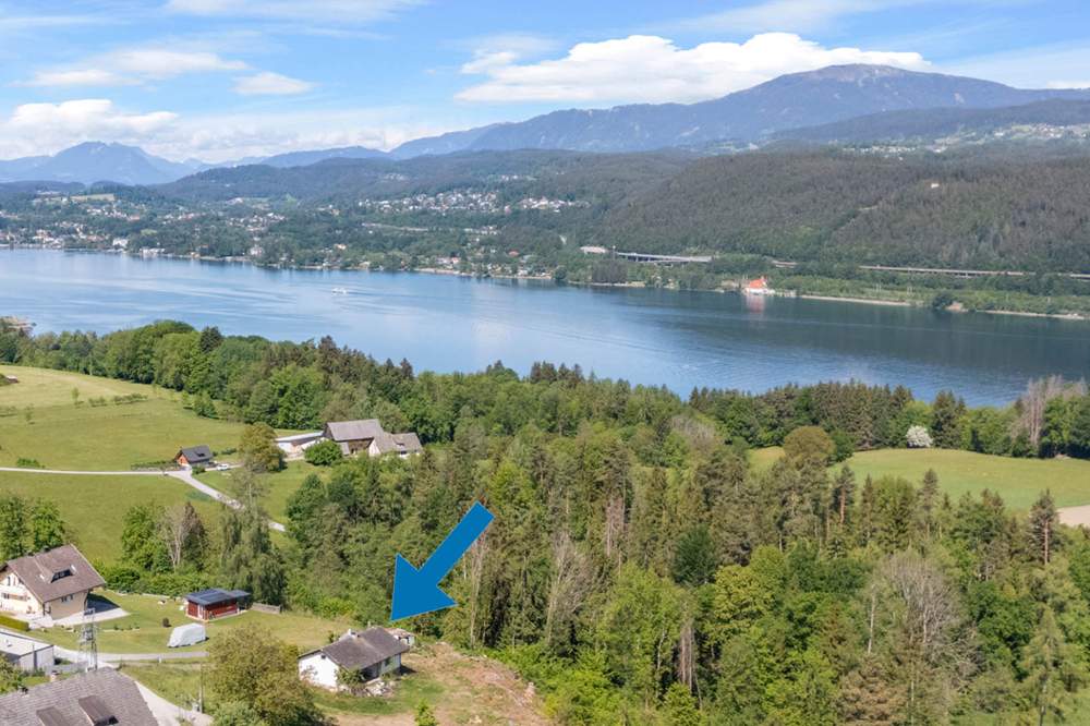 Seeblick-Grundstück in traumhafter Lage