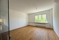 repräsentative Bürofläche oder Yogastudio, optional mit PKW oder LKW- Stellplätzen