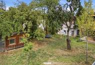 Neuwertiges Einfamilienhaus mit überdachter Terrasse und großzügiger Garage