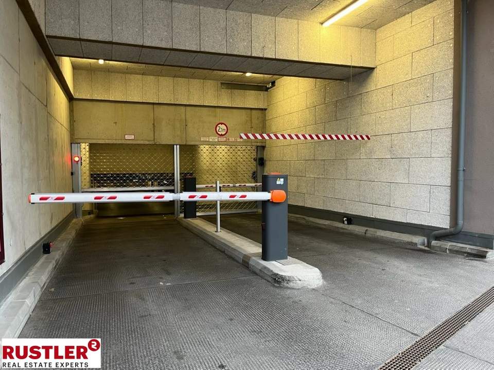 Provisionsfreie Garagenplätze in der Geiselbergstraße - gute Verkehrsanbindung