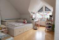 ANWESEN in der HINTERBRÜHL: Traumhaft gelegenes Haus in TOP LAGE mit Weitblick ins Grüne