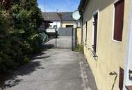 Zwei stark renovierungsbedürftige Häuser mit Garten und Garage in Mehrparteienhof in Rechnitz