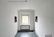 Kompaktes, teil-saniertes Büro auf Campusgelände