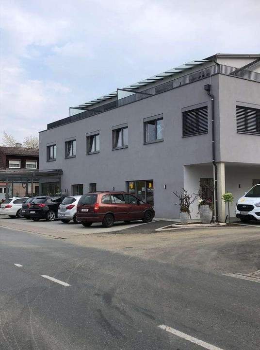 Modernste Geschäftslokale bzw. Büroflächen in absoluter Top Lage in Kaindorf an der Sulm zu mieten