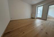 2 Zimmerwohnung im Zentrum mit Loggia und neuer Küche