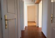 Ärzte, Unternehmer & Familien: Haus in bekannter Lage mit bis zu 3 Wohneinheiten und Grundstück mit Baureserve