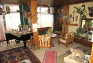 GROSSES BAUGRUNDSTÜCK MIT RENOVIERUNGSBEDÜRFTIGEN HAUS