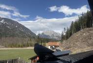 *** Charmantes teilsaniertes Landanwesen mit 10.978 m² Grund – Ruhe, Natur und vielseitige Nutzungsmöglichkeiten nur wenige Minuten zum grünen See ***