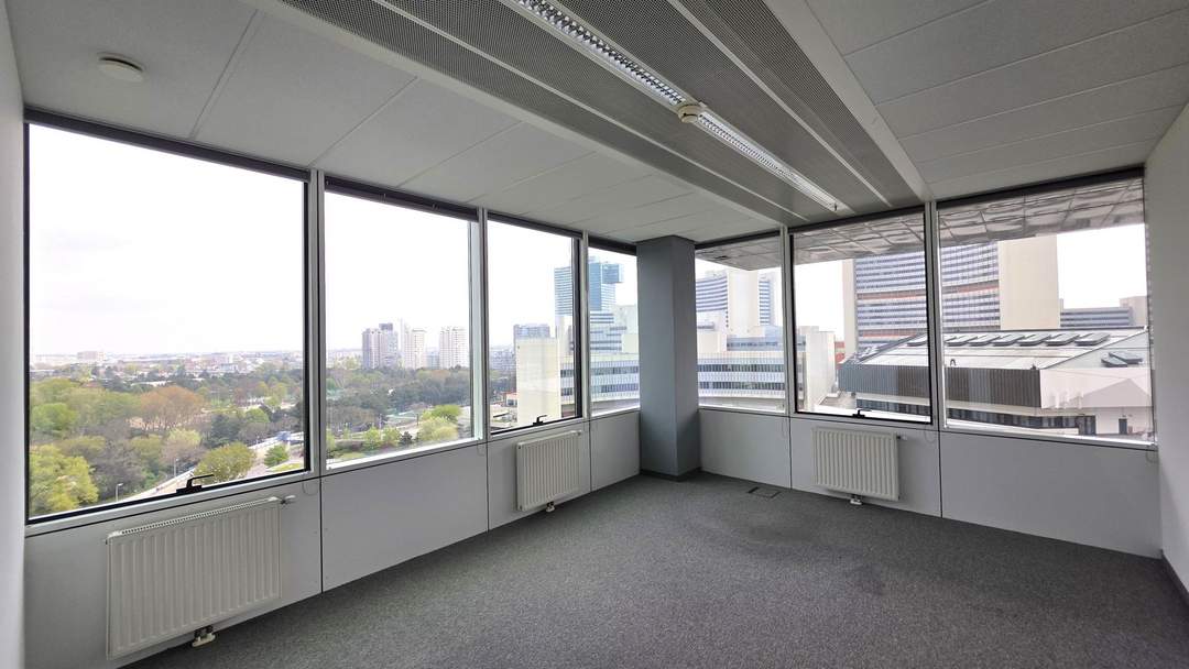 8 OG!! Moderne Bürofläche im SATURN -TOWER ++ Miete inkl. Heizung und Kühlung