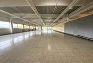 Hochfrequentierte Gewerbeimmobilie-ehemalige Forstinger-Filiale in Top-Lage