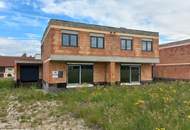 Rohbau Doppelhaushälfte in ruhiger Lage