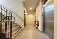 3 Zimmer Dachgeschoss-Wohnung in ruhiger Lage - Großzügige Terrasse - Klimaanlage
