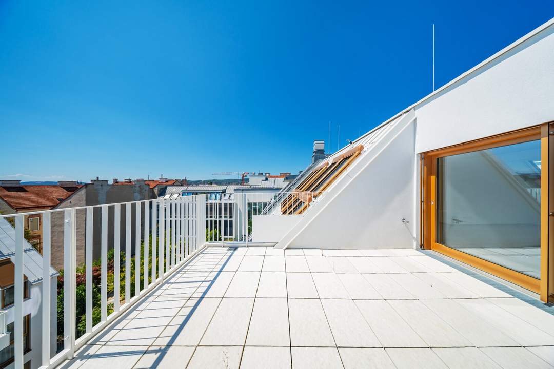 THE TEMPTATION - Dachgeschoss-Maisonette mit Terrasse &amp; Balkon - 21 m² Freifläche | 4 Zimmer