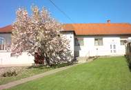 Einfamilienhaus mit teilweisem Seeblick in ruhiger Lage!