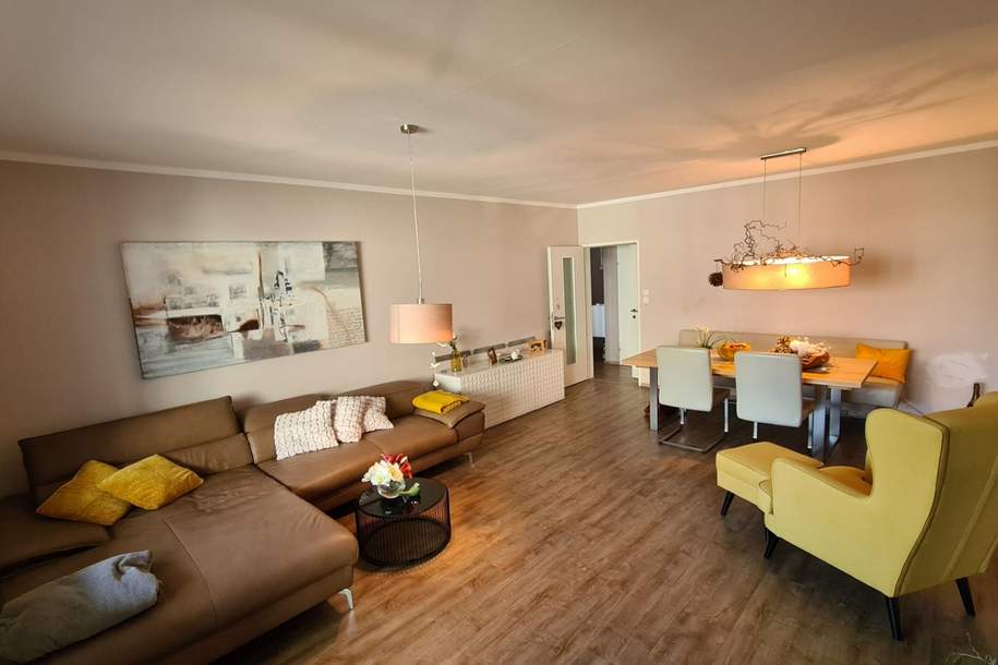 Schöne 4 Zimmerwohnung mit hochwertiger Küche, verglaster Loggia und Tiefgaragenplatz, Wohnung-kauf, 4053 Linz-Land