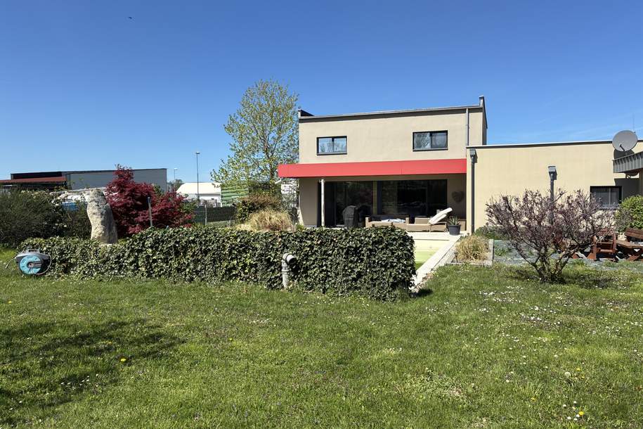 Modernes Bürogebäude mit Wohnnutzung und Pool!, Gewerbeobjekt-kauf, 567.000,€, 7064 Eisenstadt-Umgebung