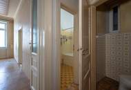 ++NEU++ 2-Zimmer Altbau-Wohnung (sanierungsbedürftig), in toller Lage