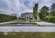 Villa mit Nebengebäude und Pool in Top-Ruhelage