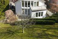 RESIDIEREN BEIM ROTEN BERG II GARAGE II SAUNA II NEUE PV-ANLAGE II 6 ZIMMER II 4 BÄDER II 54m² WOHNZIMMER MIT KAMIN II 2 TERRASSEN II BALKON II GARTEN II GROSSER KELLER