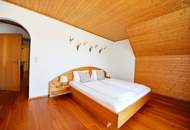 TRADITIONSREICHER WINZERHOF MIT PENSION &amp; HEURIGEN IN BESTER WACHAUER LAGE
