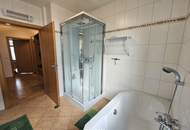 Gepflegte 4-Zimmer-Dachgeschoßwohnung in Linz mit 2 Terrassen & 2 Tiefgaragenstellplätzen