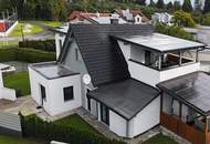 Großzügiges Einfamilienhaus mit 2 Wohneinheiten und Pool