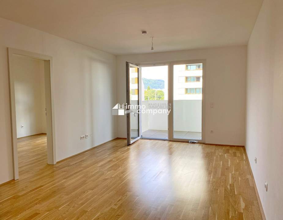 Moderne 2-Zimmer-Wohnung mit Balkon / Erstbezug