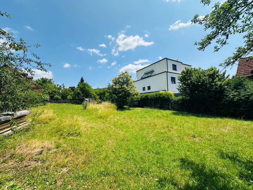 Schönes und ebenes (Bauträger) Grundstück in sehr guter Lage in Andritz, Dichte bis 0,6!