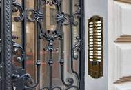 Stilvolle Altbauwohnung mit großzügigem Balkon