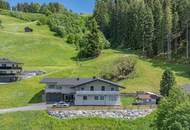 Hochwertiges Zweifamilienhaus in unverbaubarer Aussichtslage