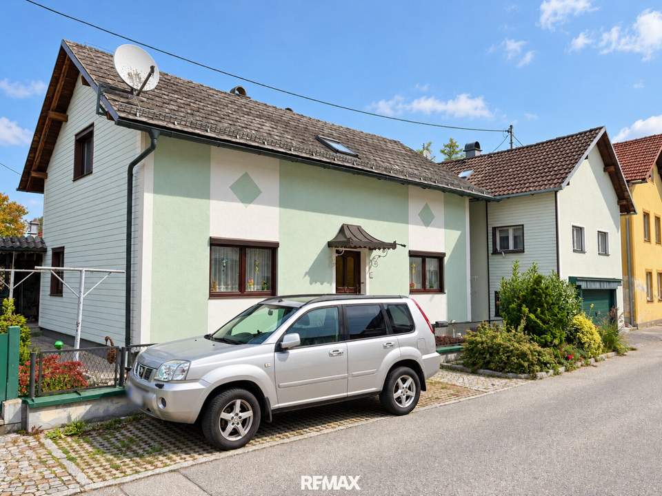 ***OPEN HOUSE Freitag, 13. November 2026 von 13 - 16 Uhr*** Gemütliches Einfamilienhaus in zentraler Lage von Riedau