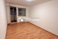 Helle 2-Zimmer-Wohnung mit Loggia und Garage in zentraler Lage - perfekt für Pendler!