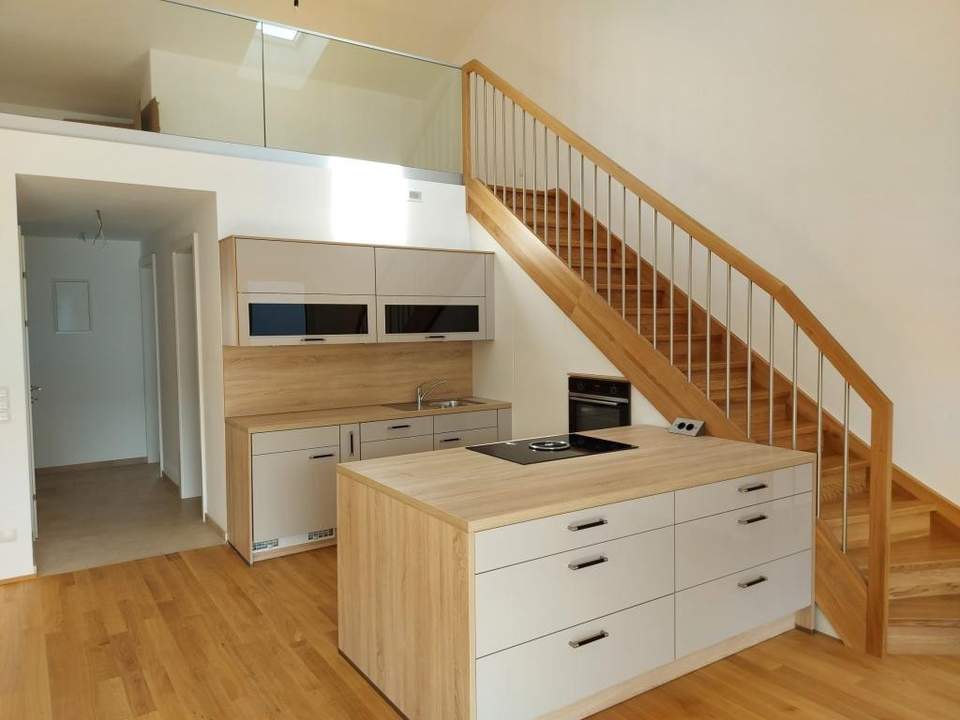 HOCHWERTIGE 3 ZIMMERWOHNUNG
