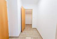 Gut geschnittene 3 Zimmer Dachgeschoßwohnung in ruhiger Innenhoflage mit Balkon