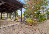 EFH mit Pool und Teich in einem grünem Paradies in Gänserndorf.