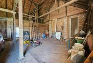 Gepflegtes Haus mit Stadel und Nebenräumen