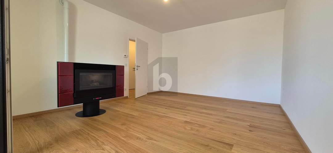 TOP RENOVIERT | 3-ZIMMER-EIGENTUMSWOHNUNG MIT SÜD-LOGGIA, SMART HOME &amp; BALKONKRAFTWERK