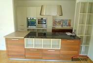 Sehr schöne 2-Zimmerwohnung mit Balkon und Garagenplatz in erhöhter Lage in Waltendorf (befristet vermietet bis 04.11.2027)