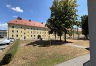 Günstige Starterwohnung in herrlicher Grünlage: praktische 1-Zimmerwohnung mit heller Wohnküche und separatem Schlafzimmer im kleinen Mehrparteienhaus – ideal für Singles, Studierende oder Pendler!