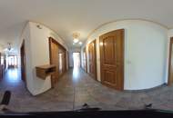 Gelegenheit! Sehr gepflegter Landsitz mit großem Wirtschaftsgebäude