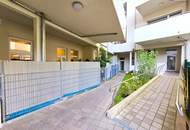 Die Gelegenheit! Entzückende Altbauwohnung mit hofseitiger Terrasse bzw. Garten + Saniertes Altbauhaus mit großem Innenhof + Beste Infrastrukur und Anbindung! Jetzt zugreifen!