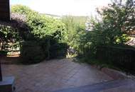 60er-Jahre Einfamilienhaus in ruhiger, zentraler Lage am Oberberg, 7000 Eisenstadt: 6 Zimmer, Terrasse, Garage, Garten - 2 Eingänge (KEINE MAKLER!) (Provisionsfrei)